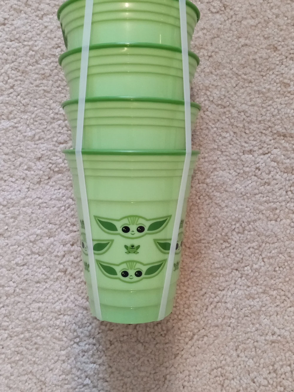 Disney Light Green Mandalorian Stacked Party Cups (4) With Lids